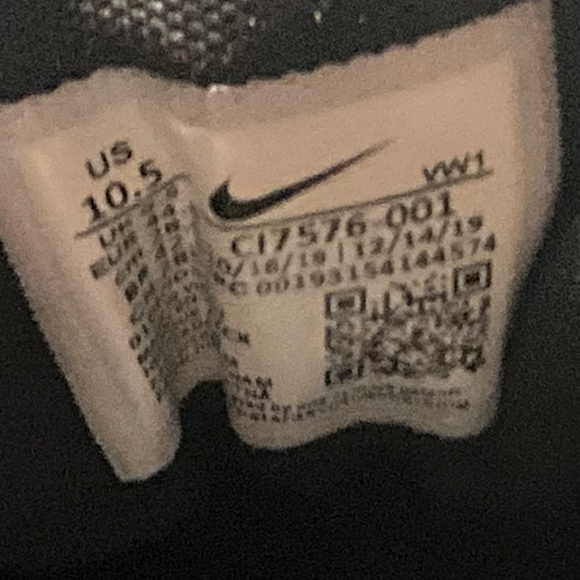 Nike Air Max golf shoes.  Size 10.5 mens - Picture 8 of 8